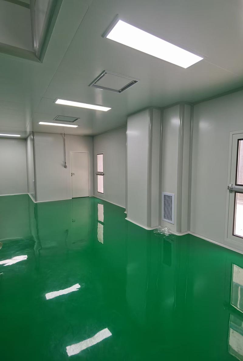 十萬(wàn)級(jí)化妝品凈化車間圖片